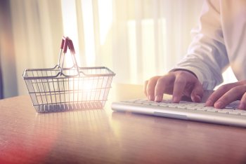 Почему товары лучше покупать в интернет-магазине